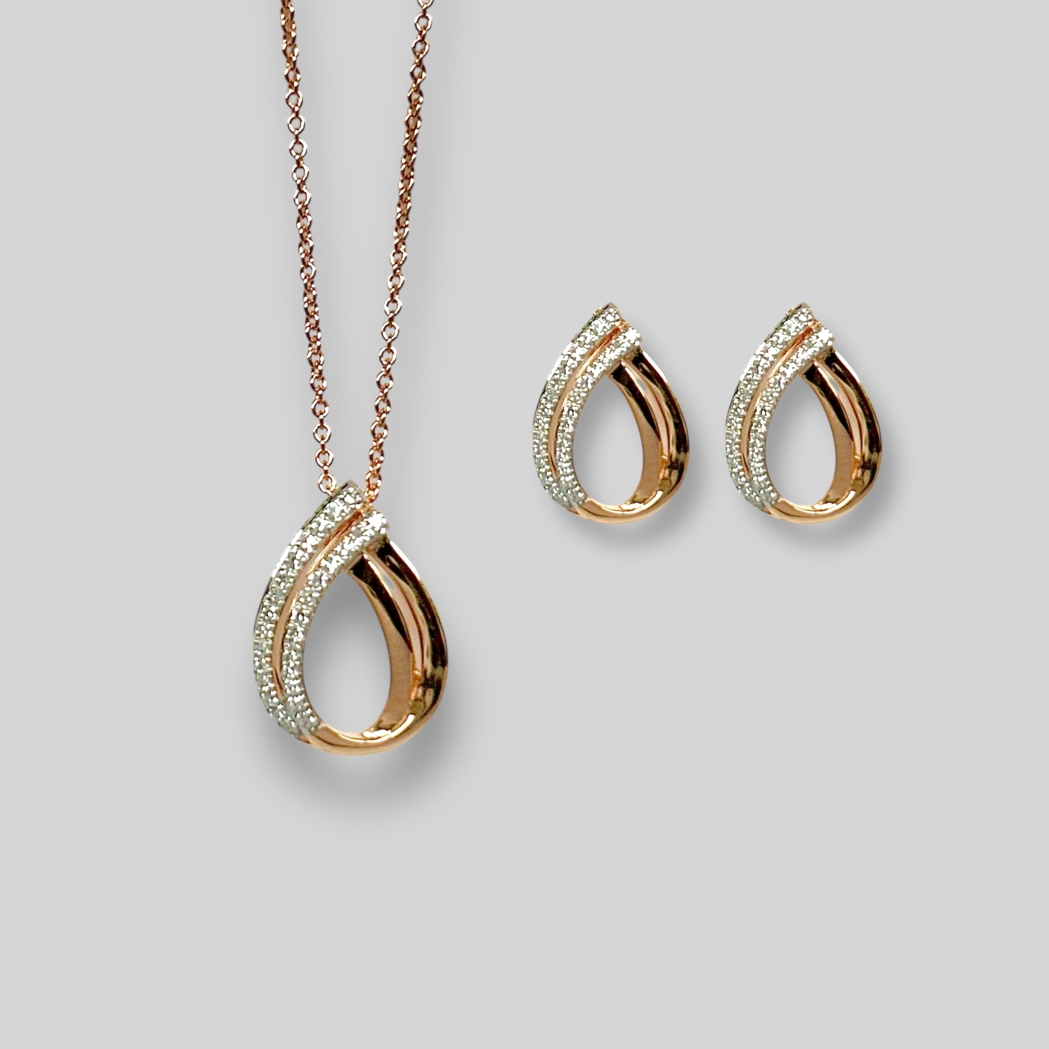 Juego 14K y brillantes. Ref:ASP27