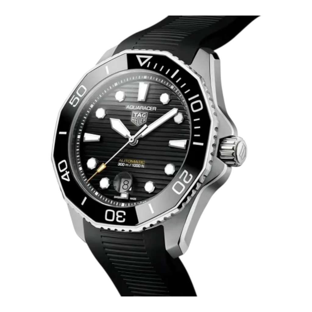 TAG HEUER AQUARACER
PROFESSIONAL 300 DATE
Automático, 43 mm, Acero WBP201A.FT6197