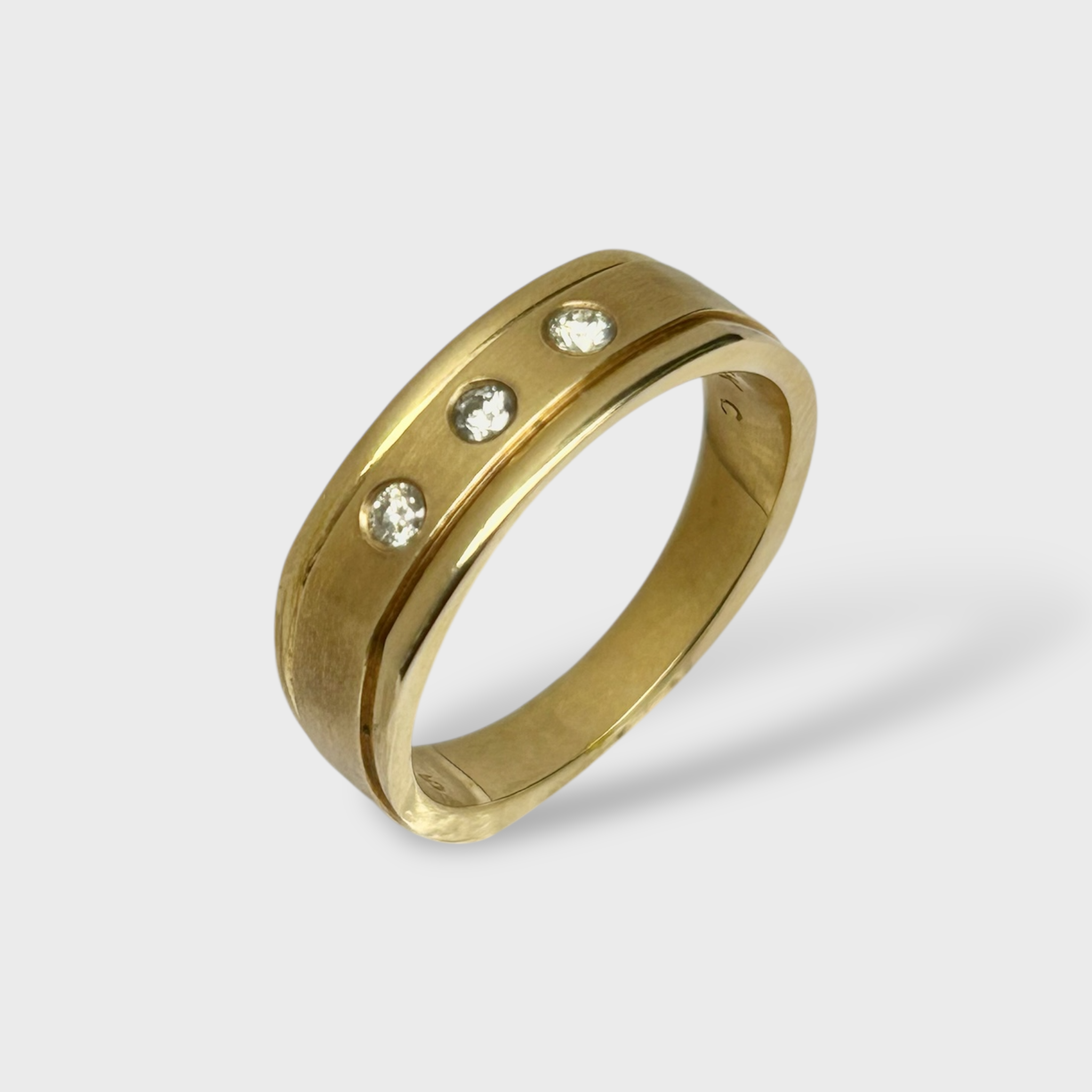 Anillo 14K y Diamantes TRAANI568