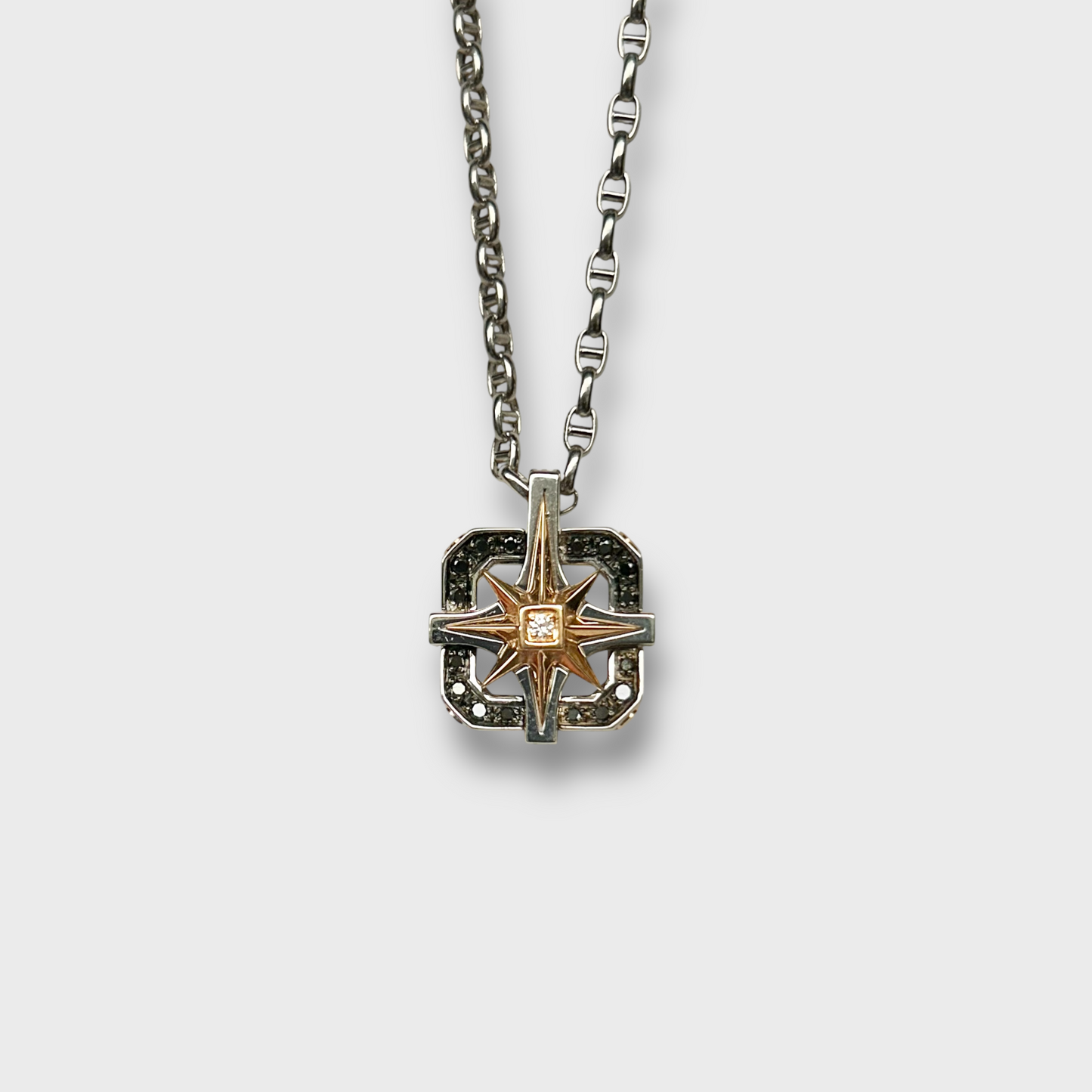 Colllar 18K y Diamante EC621BR