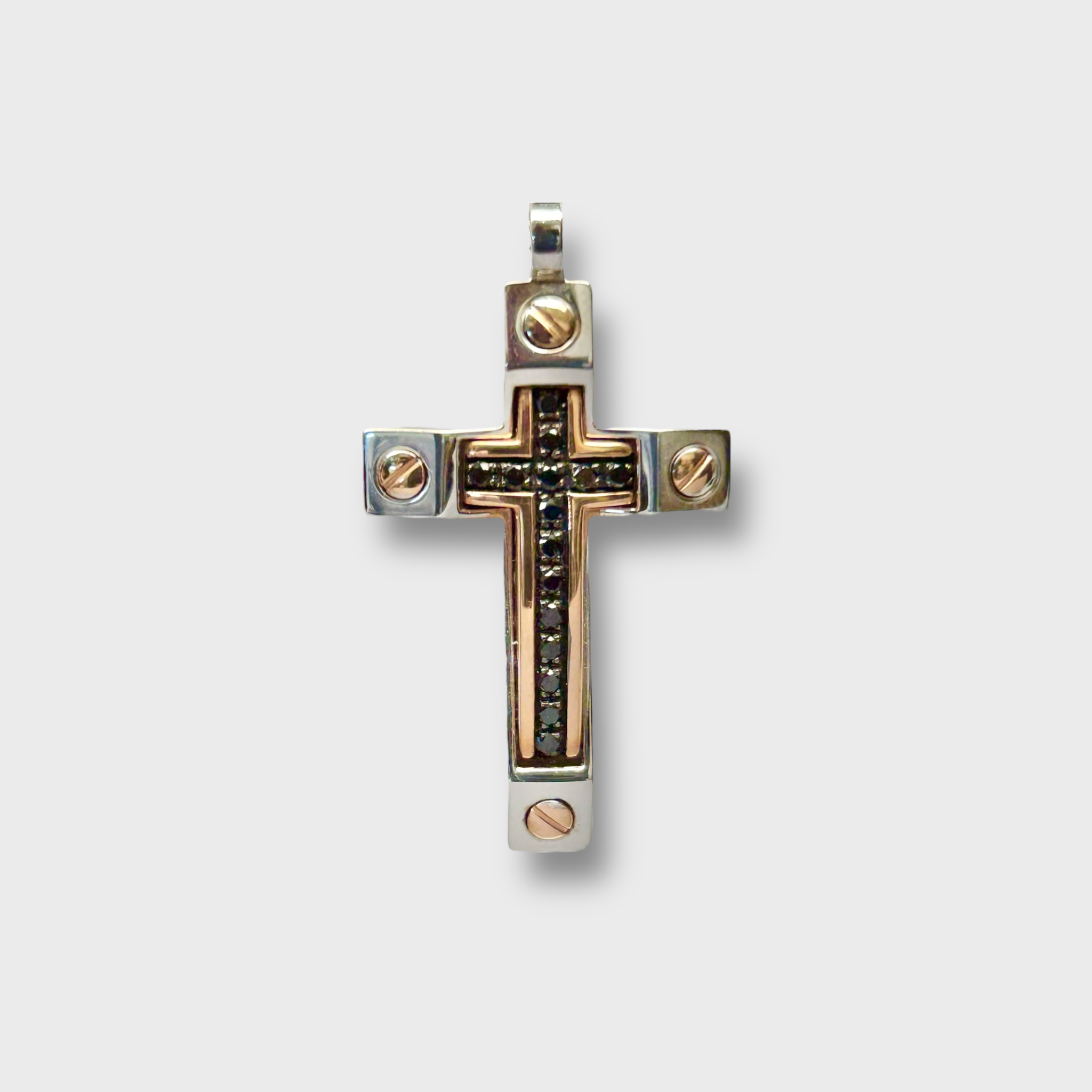 Cruz 18K y Diamantes EPE091BR