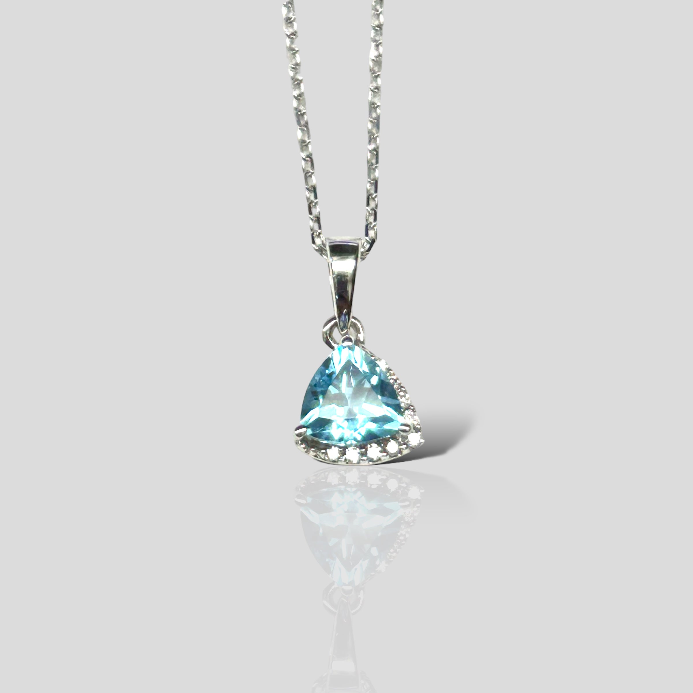 Dije Aguamarina 14k y brillantes LEP363BT