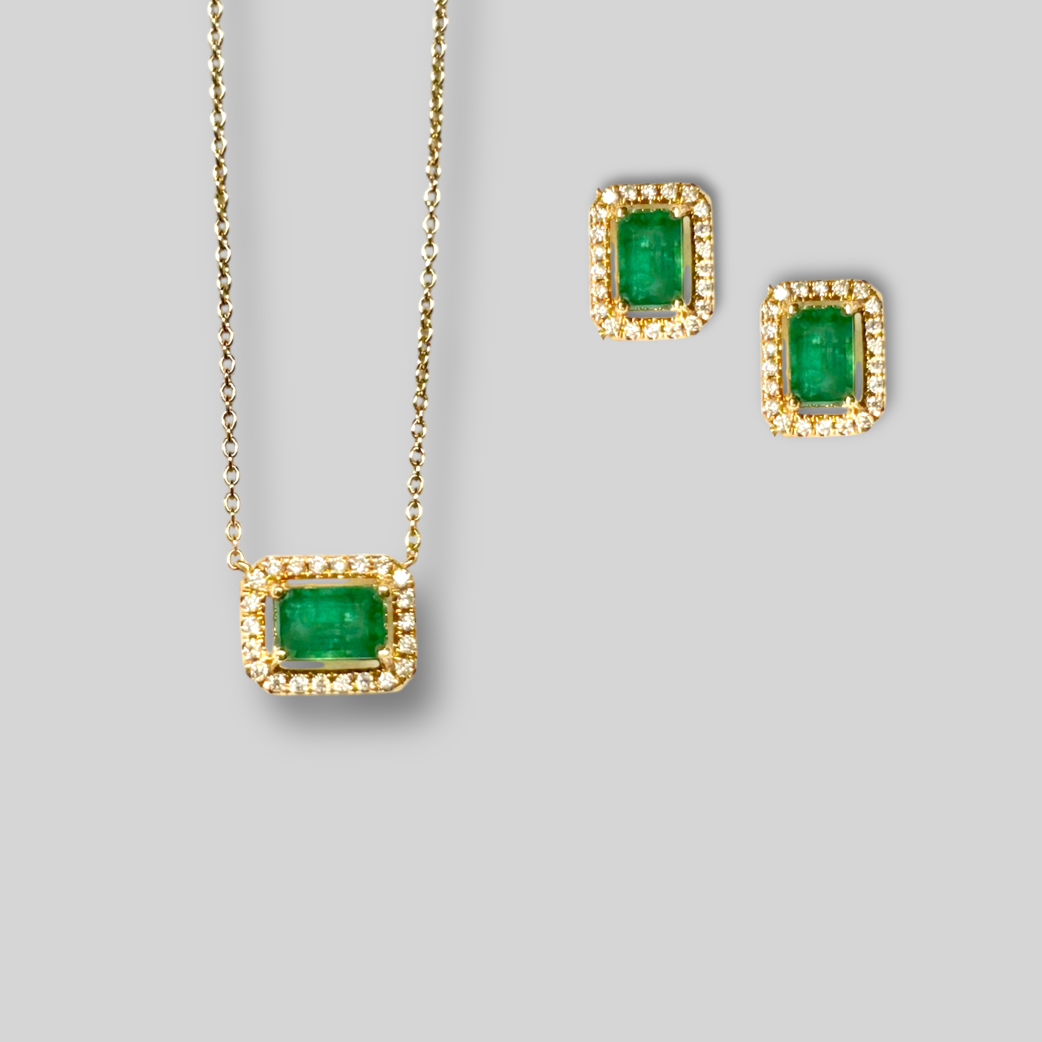 Juego 14K, Esmeraldas y Diamantes VAL43