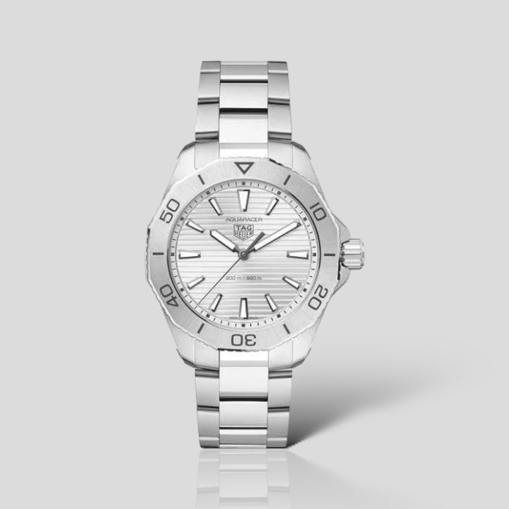 TAG HEUER AQUARACER
PROFESSIONAL 200
Cuarzo, 40 mm, Acero
WBP1111.BA0627