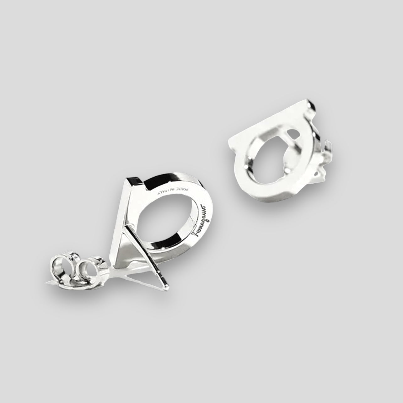 Aretes Gancini Plateados Grandes. 696430