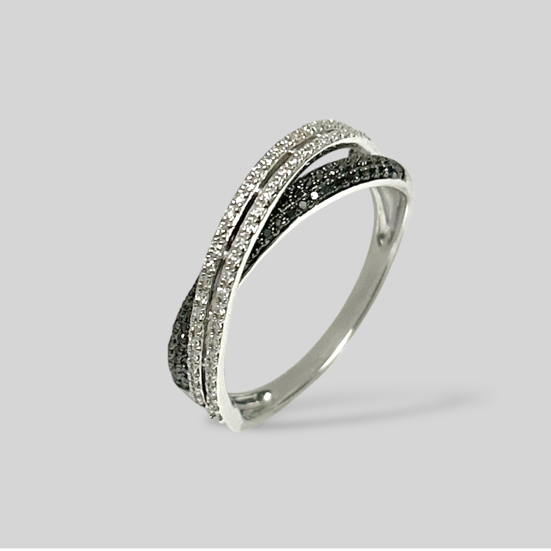 Anillo 18K y Diamantes. Mod:12735QLD8WT